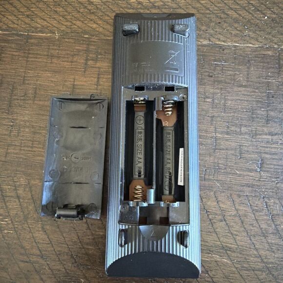 Sony Remote Control RMT-D197A DVD Good Condition - Picture 4 of 4